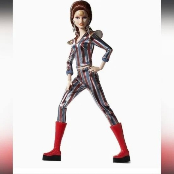 Mattel's "Ziggy Stardust" Barbie David Bowie Gold Label Limited - Picture 8 of 9